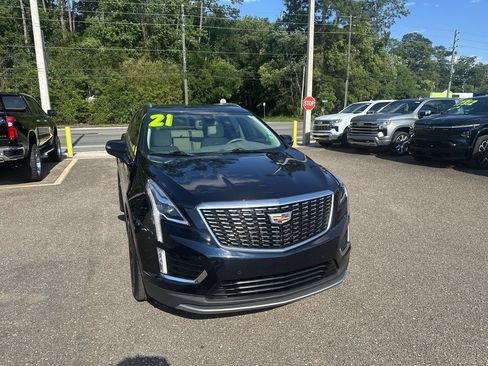 Used 2021 Cadillac XT5 Premium Luxury FWD image 10