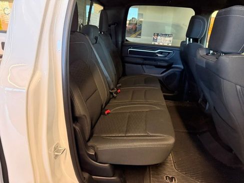 Used 2025 RAM 1500 Big Horn w/ Night Edition AWD/4WD image 13
