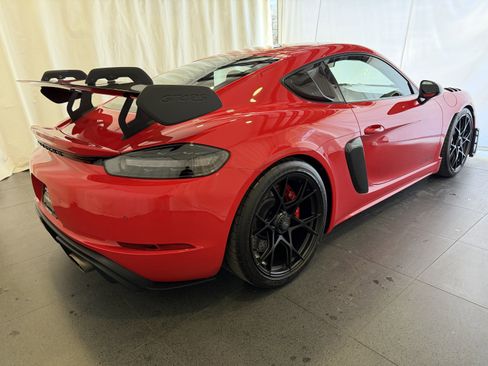 Used 2025 Porsche 718 Cayman GT4 RS image 9