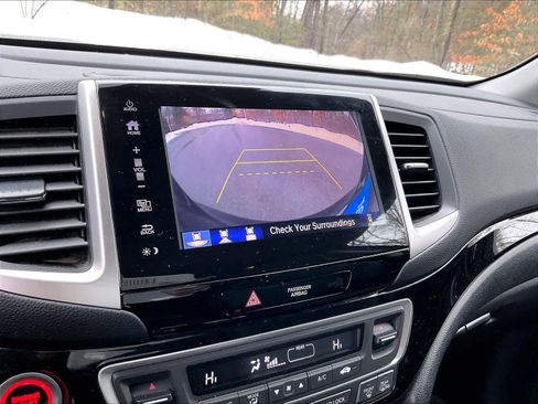 Used 2018 Honda Pilot Elite image 20