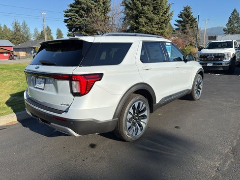 New 2026 Ford Explorer Platinum w/ LUX Leather Package image 4