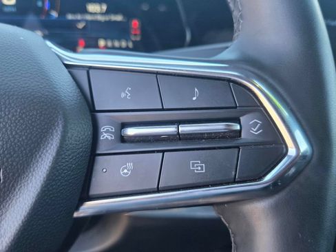 Used 2025 Chevrolet Equinox LT w/ Convenience Package II FWD image 18