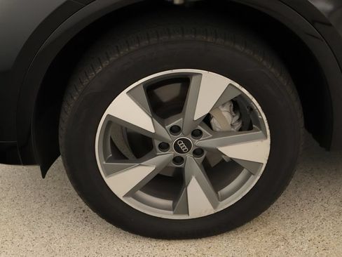 Certified 2023 Audi Q5 Premium Plus AWD/4WD image 33