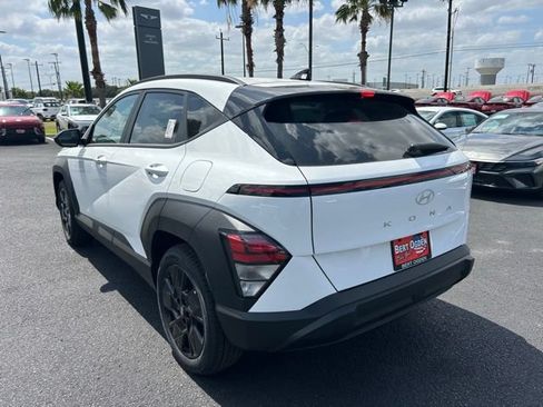 New 2026 Hyundai Kona SEL Sport FWD image 5
