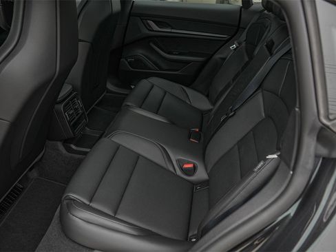 New 2025 Porsche Taycan 4S image 24