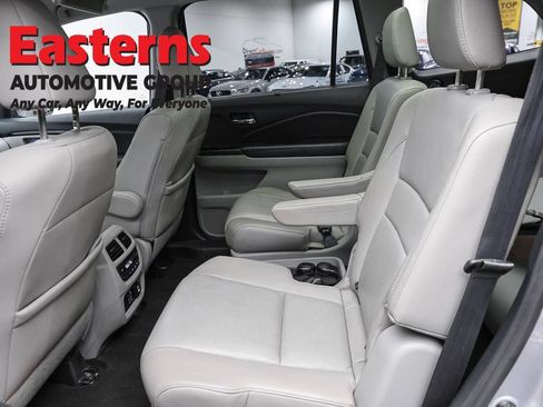 Used 2019 Honda Pilot Elite image 22
