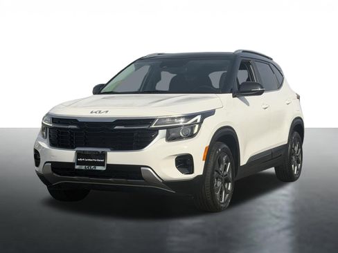 Certified 2024 Kia Seltos S image 4