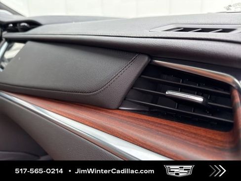 Certified 2025 Cadillac XT5 Premium Luxury image 20