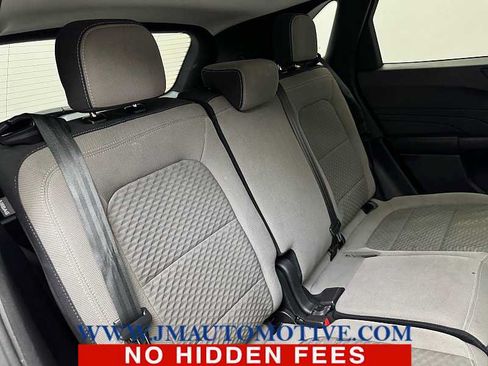 Used 2022 Ford Escape SE FWD image 18