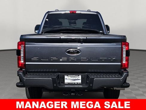 New 2026 Ford F250 Lariat w/ Black Appearance Package AWD/4WD image 4