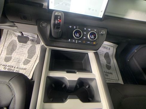 Certified 2025 Land Rover Defender 110 S image 25