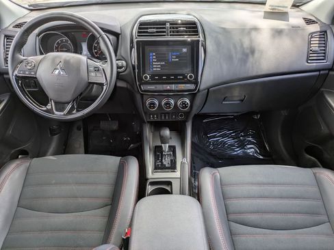 Used 2025 Mitsubishi Outlander Sport SE AWD/4WD image 24