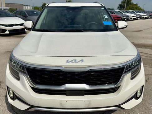 Certified 2023 Kia Seltos SX w/ SX Sunroof Package AWD/4WD image 8