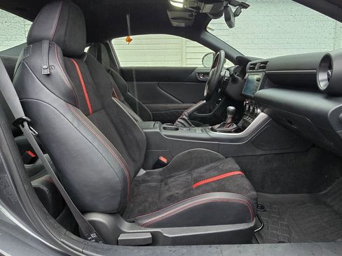 Used 2023 Subaru BRZ Limited w/ Popular Package #2 image 40