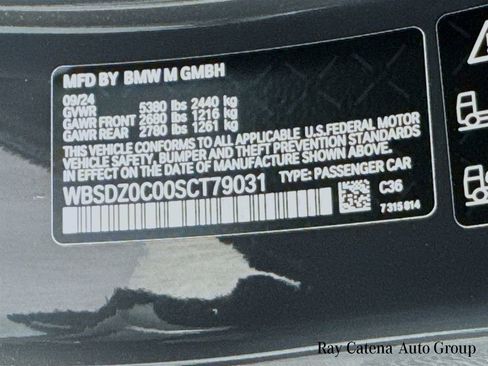 Used 2025 BMW M8 Competition w/ M Carbon Exterior Package AWD/4WD image 32