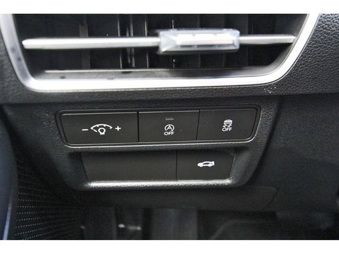 Certified 2025 Hyundai Sonata SE image 21