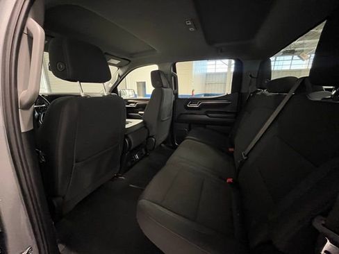 Used 2025 Chevrolet Silverado 1500 LT image 15