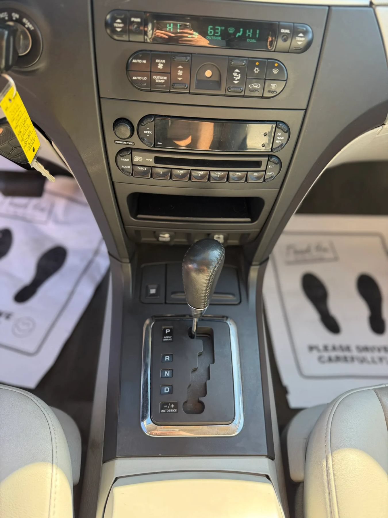 Used 2007 Chrysler Pacifica Touring FWD image 17