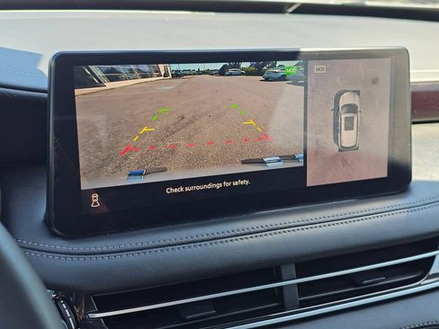 Used 2025 INFINITI QX60 Sensory AWD/4WD image 38
