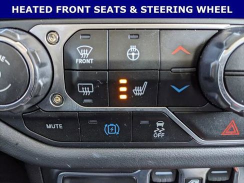 Certified 2025 Jeep Wrangler Unlimited Sahara image 5