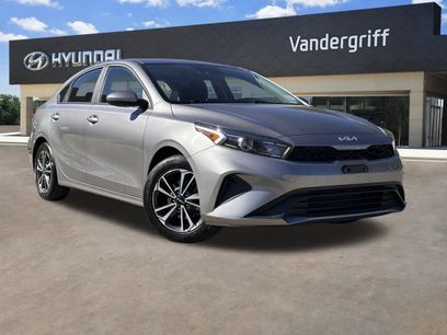 Used 2024 Kia Forte LXS