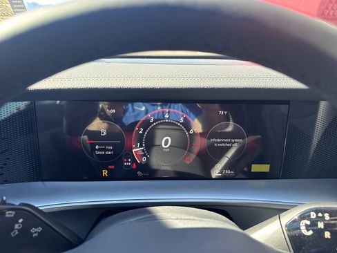 New 2026 Volkswagen Tiguan SE R-Line image 33