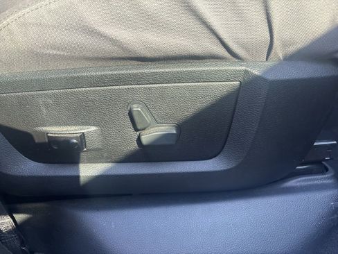 Used 2022 RAM 3500 Laramie w/ Night Edition image 33