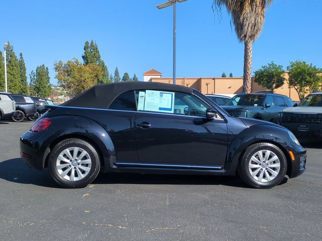 Used 2018 Volkswagen Beetle 2.0T S FWD image 2