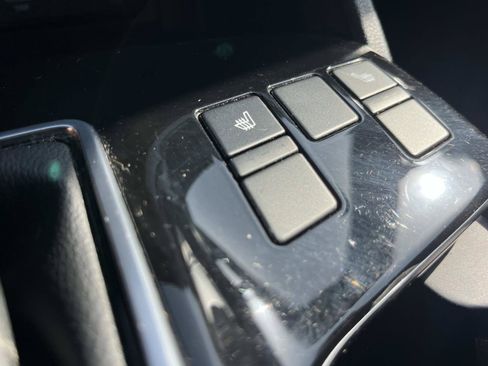 Used 2023 Kia Sportage EX FWD image 35