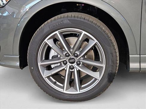 New 2025 Audi Q3 2.0T Premium w/ Convenience Package image 10