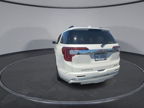 Used 2023 GMC Acadia Denali w/ Denali Ultimate Package AWD/4WD image 7