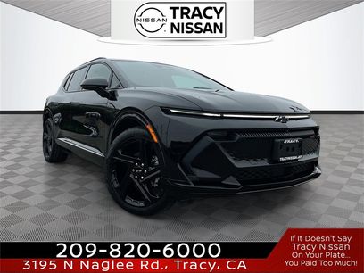 Used 2025 Chevrolet Equinox EV RS w/ Convenience Package II