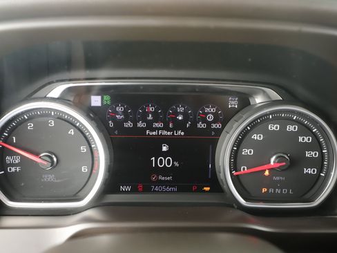 Used 2021 Chevrolet Silverado 1500 LTZ w/ Technology Package image 19