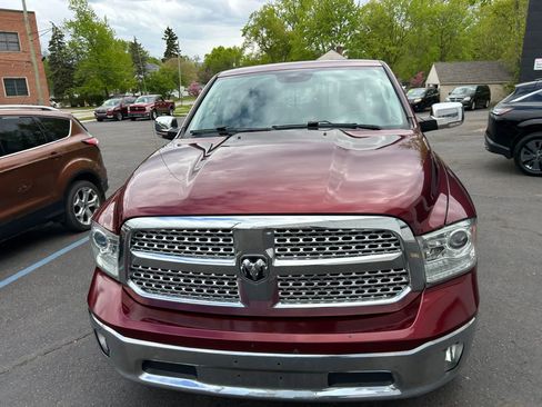 Used 2016 RAM 1500 Laramie w/ Convenience Group AWD/4WD image 2
