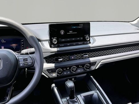 Used 2024 Honda Accord EX image 10