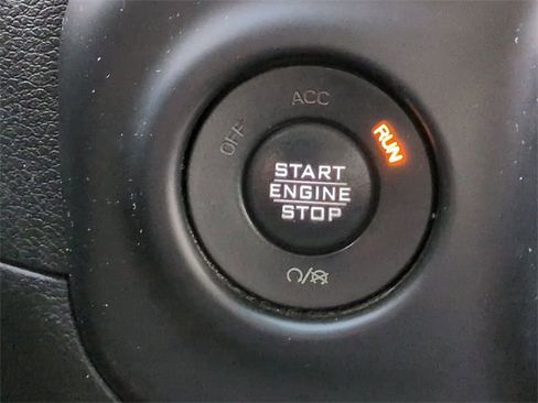 Certified 2019 Jeep Wrangler Unlimited Rubicon image 30