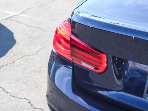 Used 2017 BMW 330i Sedan image 13