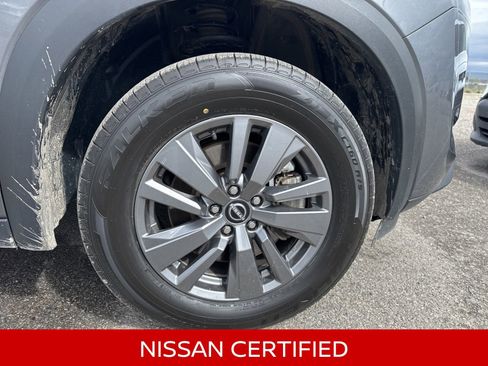 Certified 2024 Nissan Pathfinder S image 5