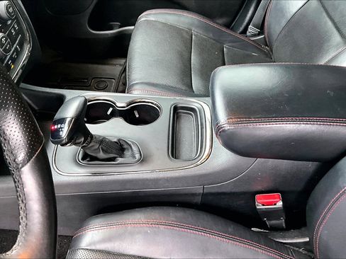 Used 2018 Dodge Durango R/T w/ Technology Group image 15