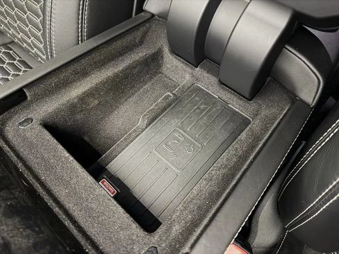 Used 2021 Lamborghini Urus AWD/4WD image 48