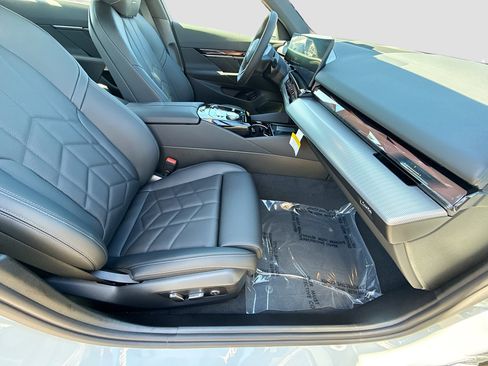 New 2026 BMW i5 eDrive40 image 15
