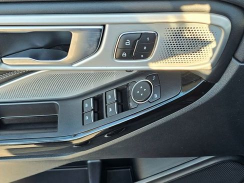 Used 2023 Ford Explorer ST w/ Equipment Group 401A image 22