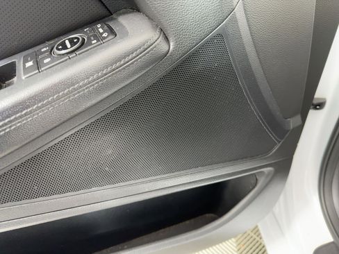 Used 2017 Genesis G80 3.8 image 21