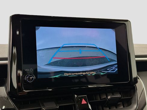 Used 2025 Toyota Corolla LE image 23