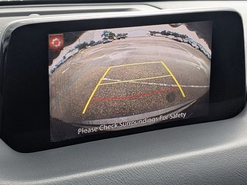 Used 2018 MAZDA CX-5 Touring image 12