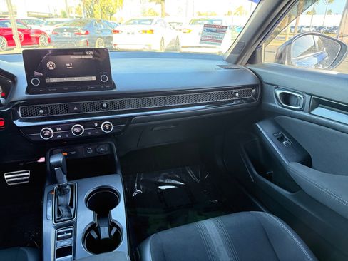 Used 2024 Honda Civic Sport image 22