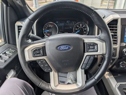 Used 2018 Ford F150 Lariat AWD/4WD image 14