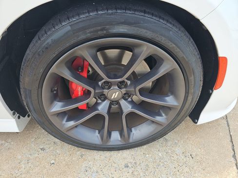 Used 2023 Dodge Charger R/T w/ Plus Group RWD image 3