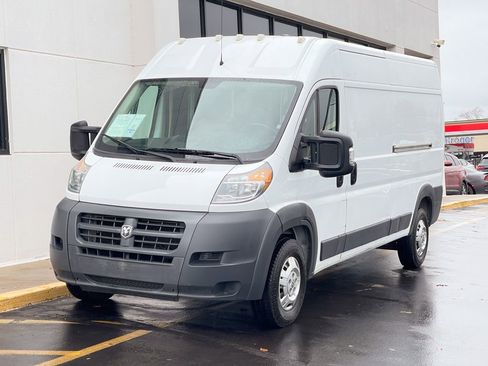 Used 2016 RAM ProMaster 2500 w/ Interior Convenience Group image 7