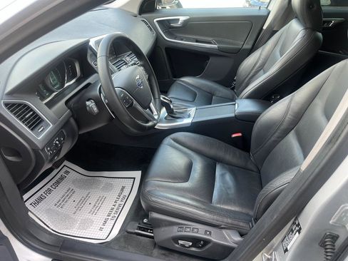 Used 2014 Volvo XC60 T6 image 11